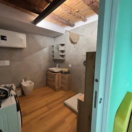 דירה Ca Ferdi And Lino Center קיוג'ה